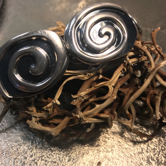 Hard to find sterling bracelet - Picture 4 of 8